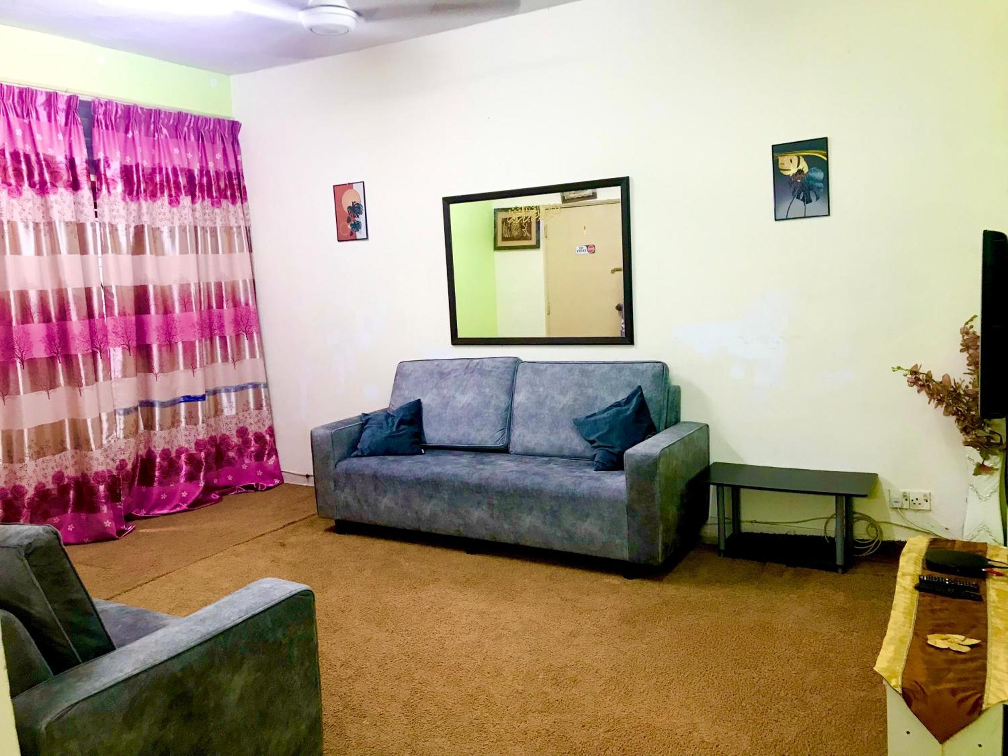 Isyfaq 4 Bedroom & 3 Bathroom *