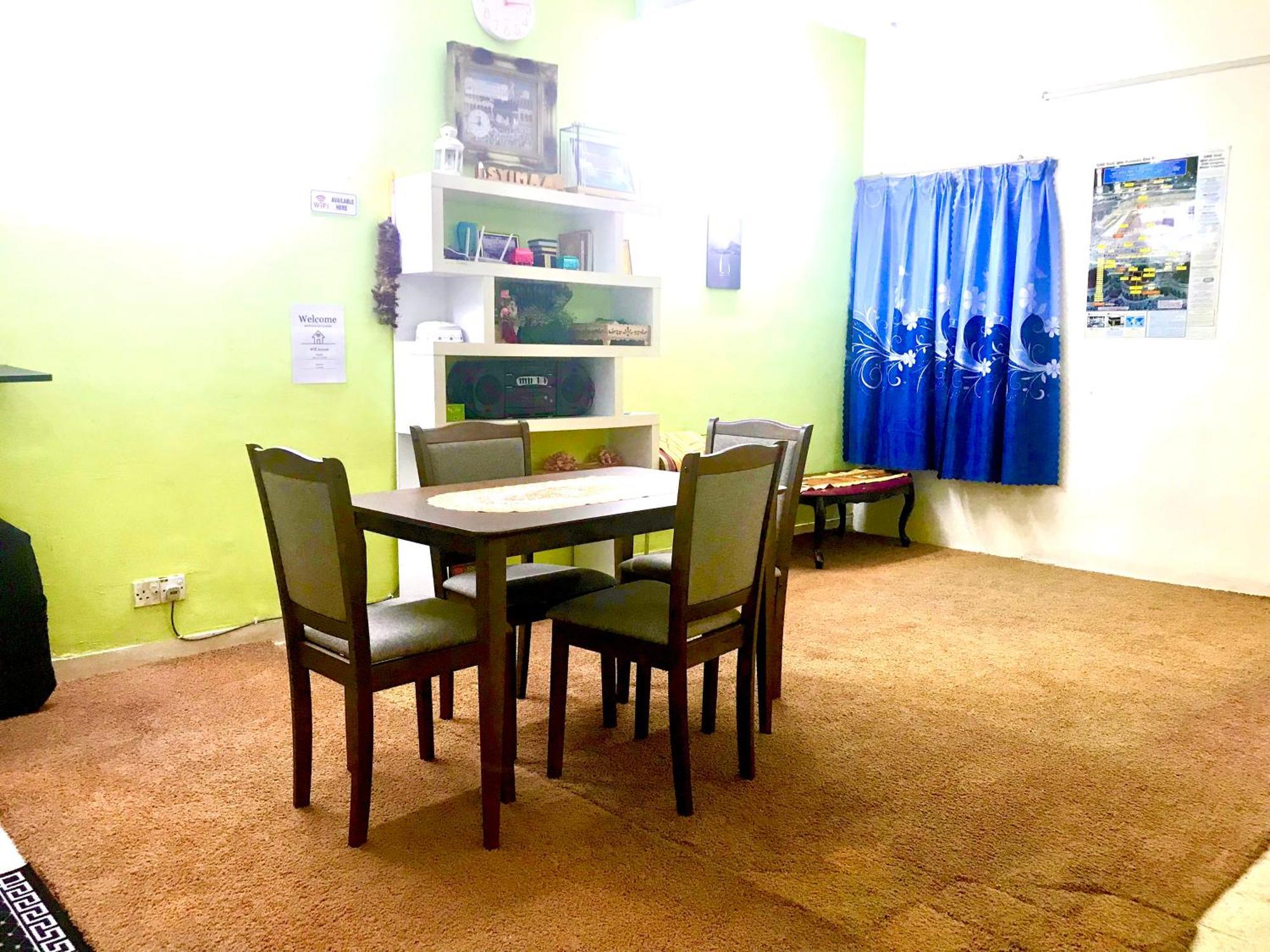Isyfaq 4 Bedroom & 3 Bathroom *