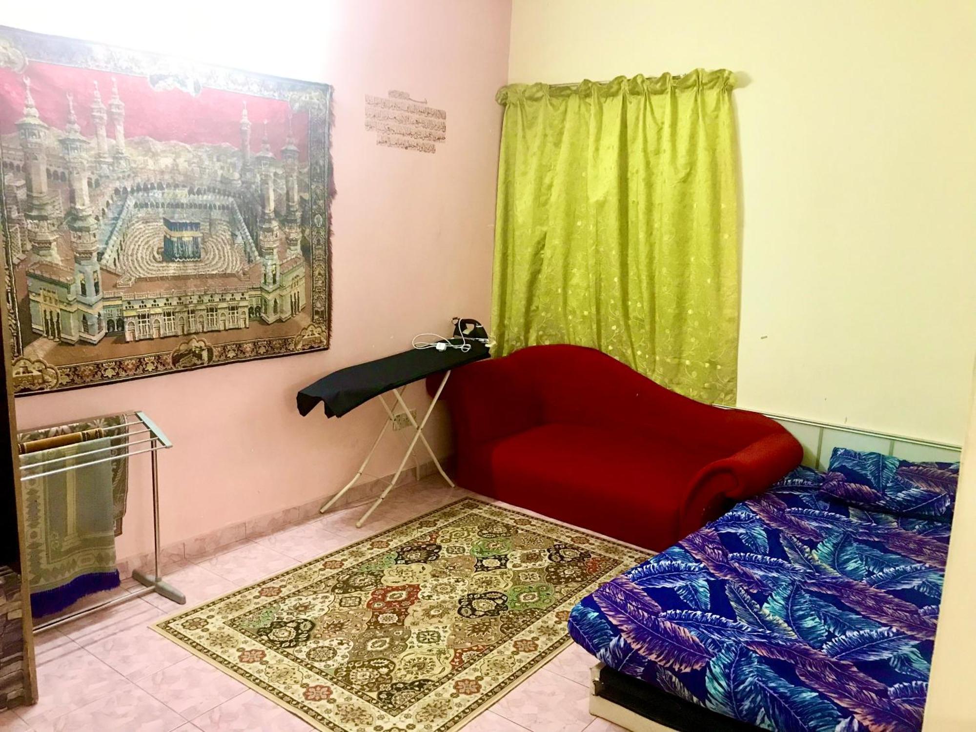 Isyfaq 4 Bedroom & 3 Bathroom
